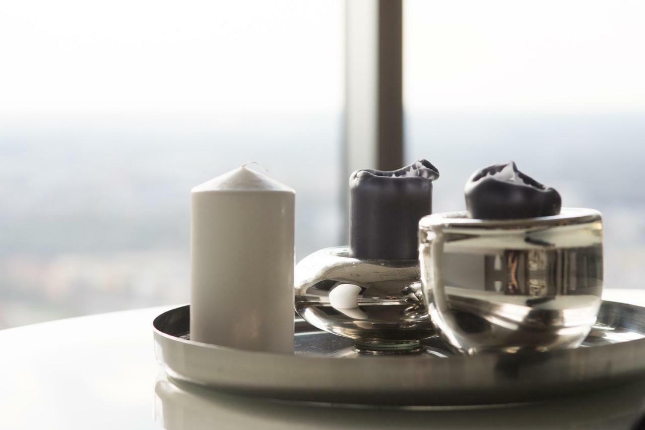 Vantage Point Sky Tower Apartment *